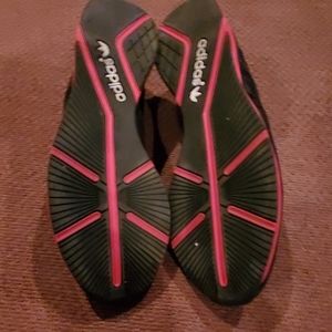 Don't wear anymore, only worn a couple of times.